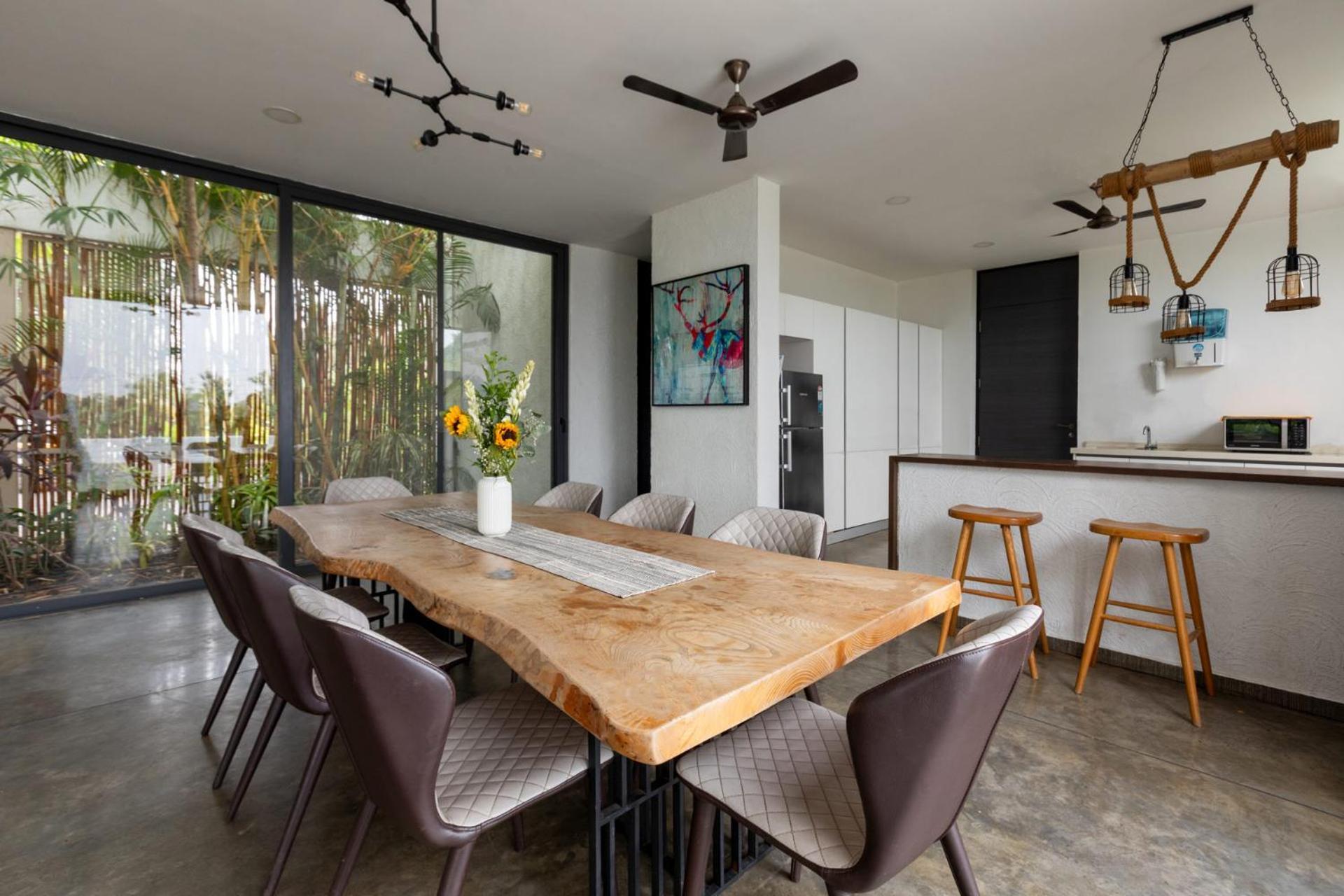 Open House By Stayvista: Nature Retreat with Pool & Expansive Lawn Shikrapur Exterior photo